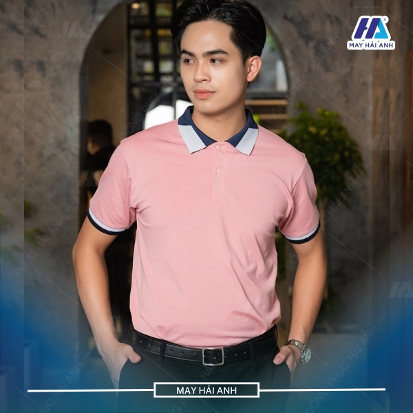 Pink polo uniform collar with delicate two-tone embroidery