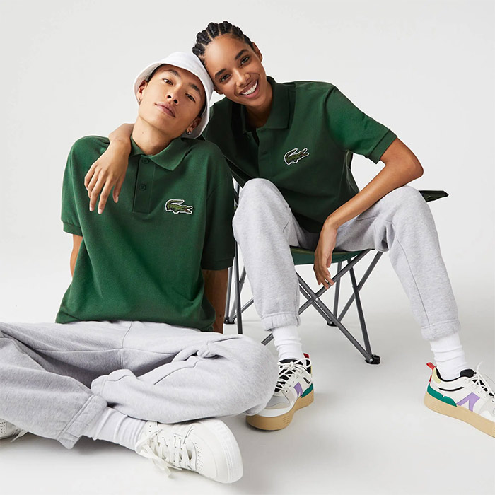 Instructions on how to distinguish genuine Lacoste T-shirts from fake ones
