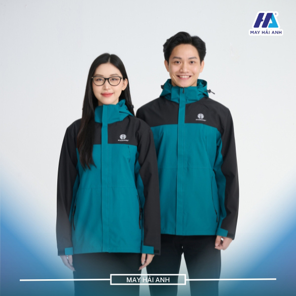 Eye-catching, attractive green jacket
