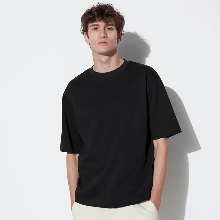 Genuine T-shirts imported from the US using high quality fabrics