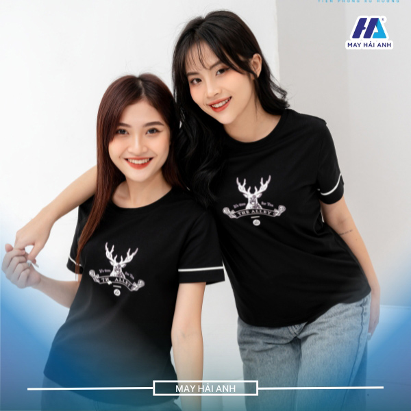 Black round neck t-shirt as uniform