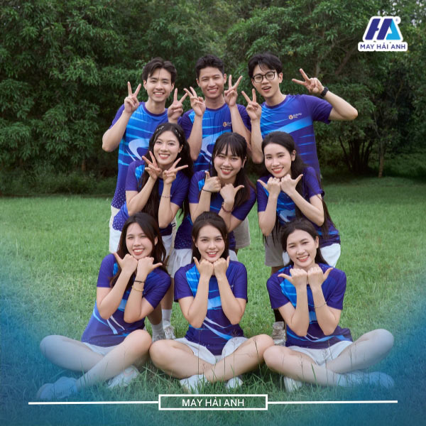 Blue uniform t-shirt