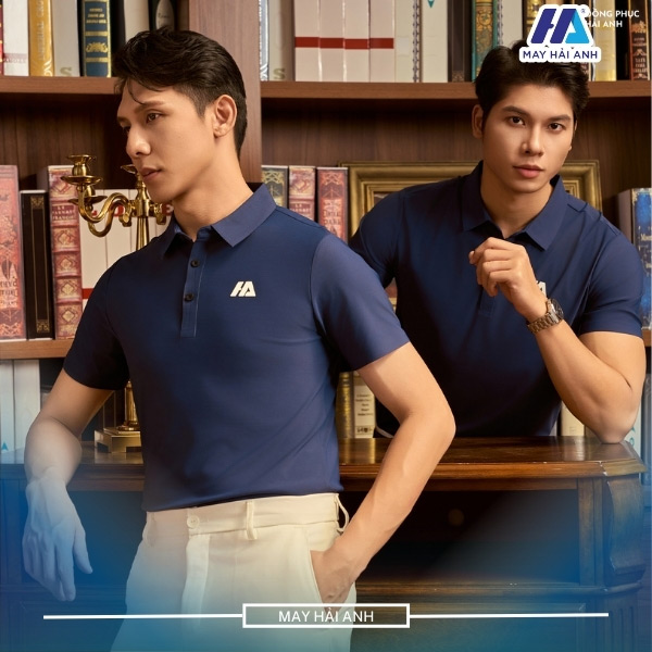Reasons to order blue uniforms at Hai Anh tailor shop